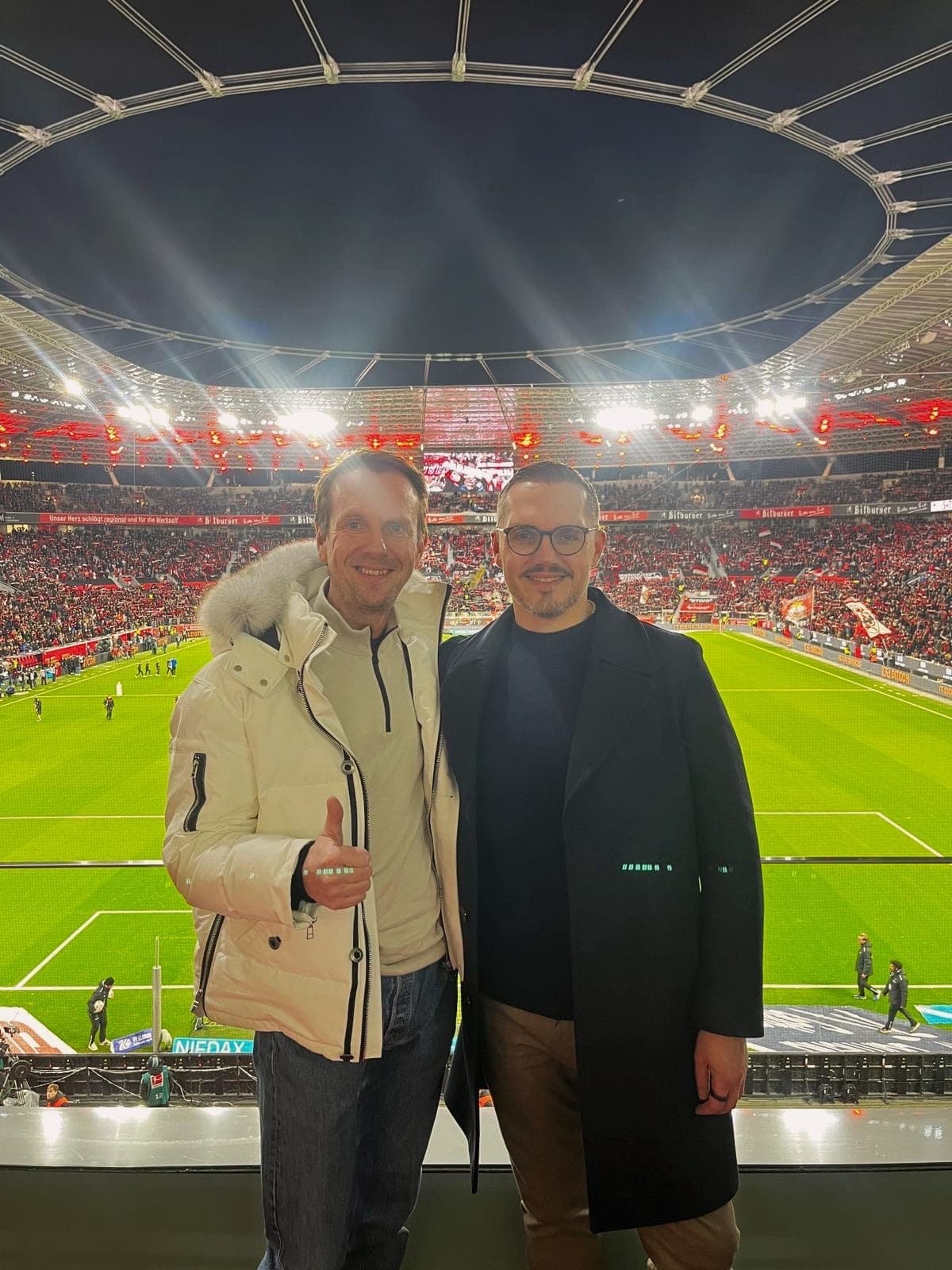 Gäste in der Loge