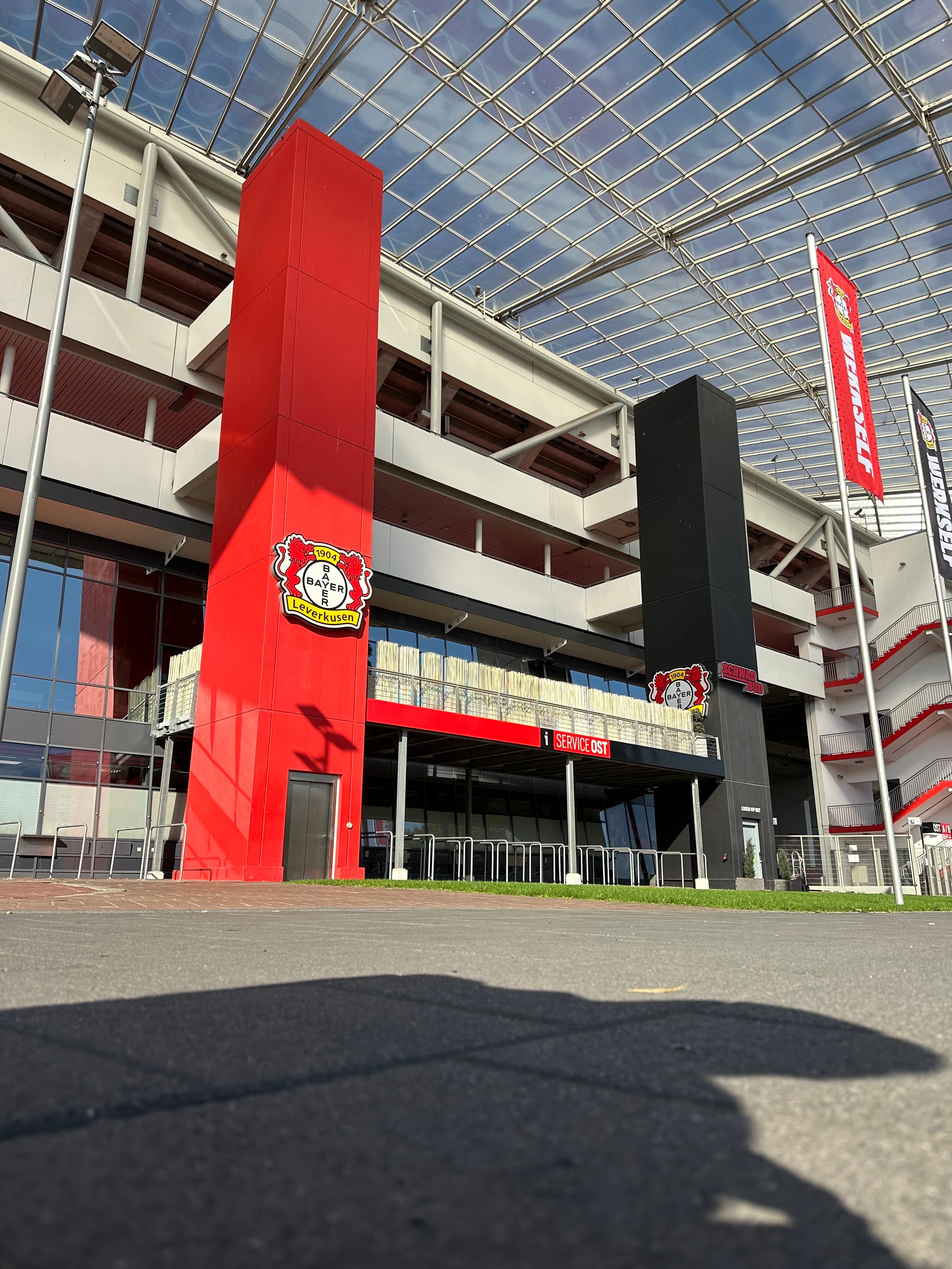BayArena Außenansicht